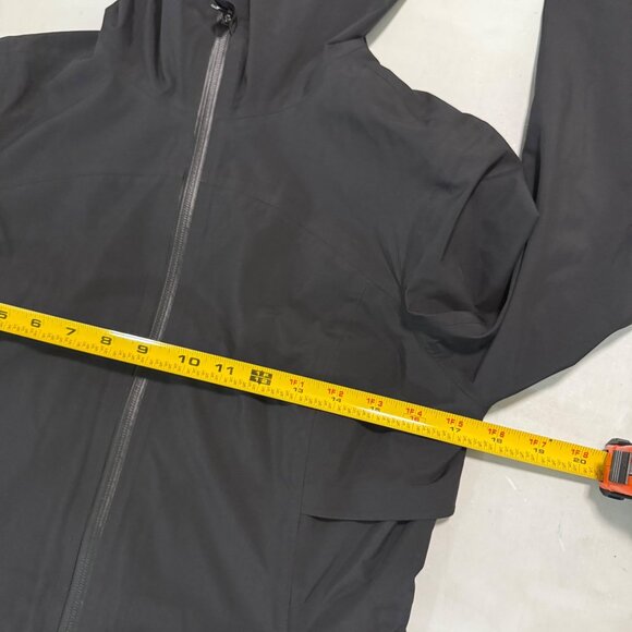 Lululemon Rain Rebel Black Full Zip Hooded Jacket Coat W4BDFS Womens size 2 - Picture 11 of 12